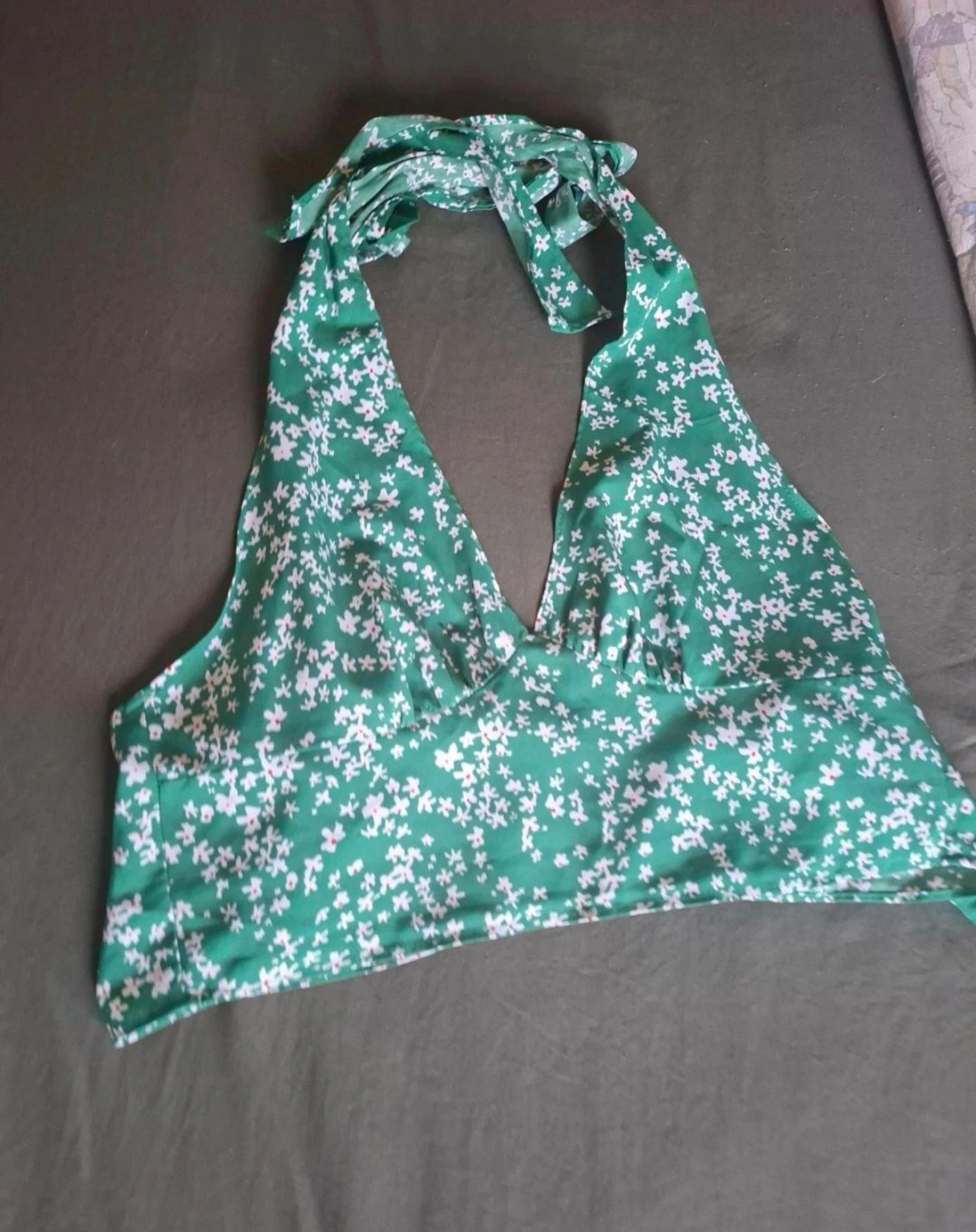 Dos nue vert taille 36  – photo 5